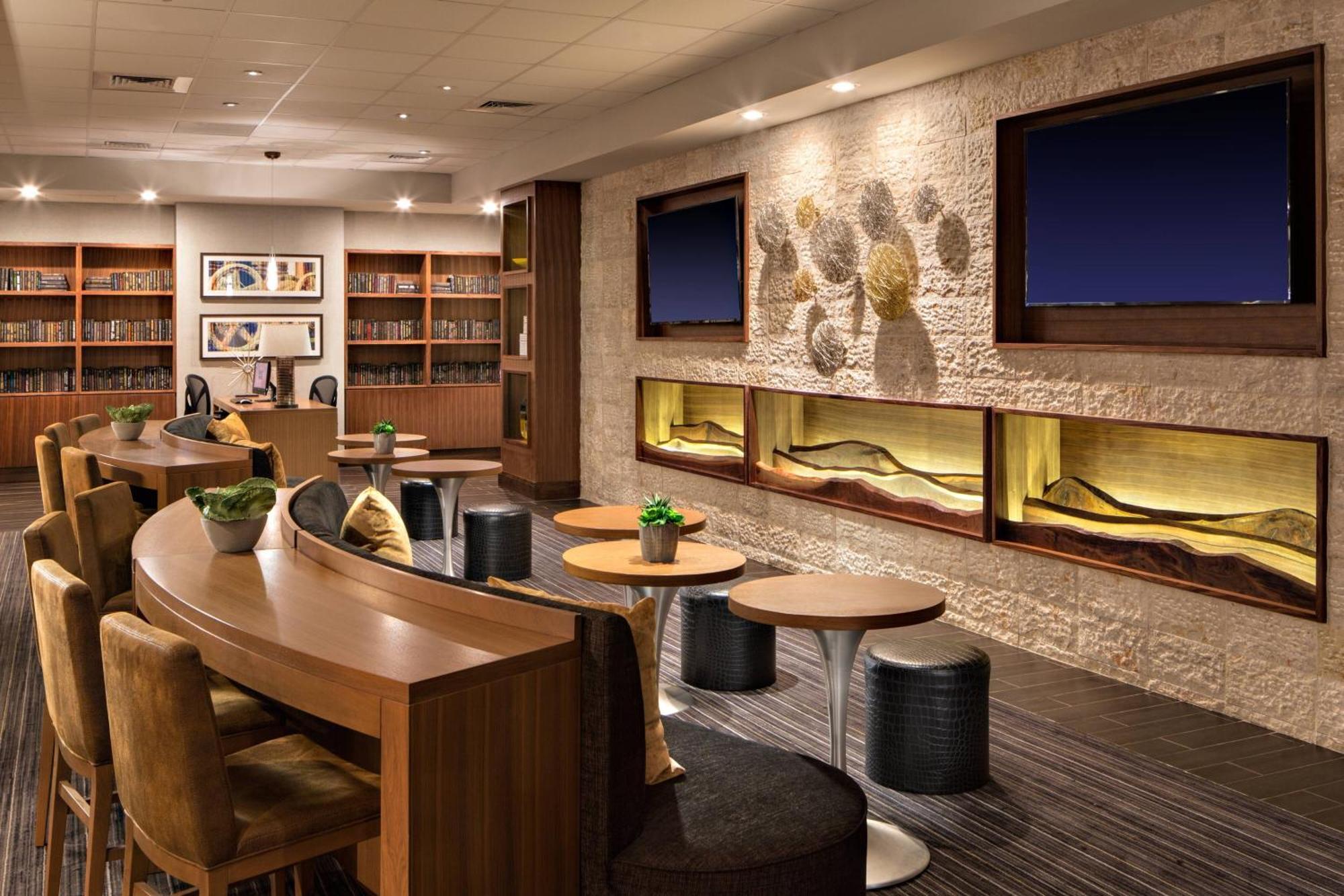 Houston Marriott South At Hobby Airport Hotel Exterior photo