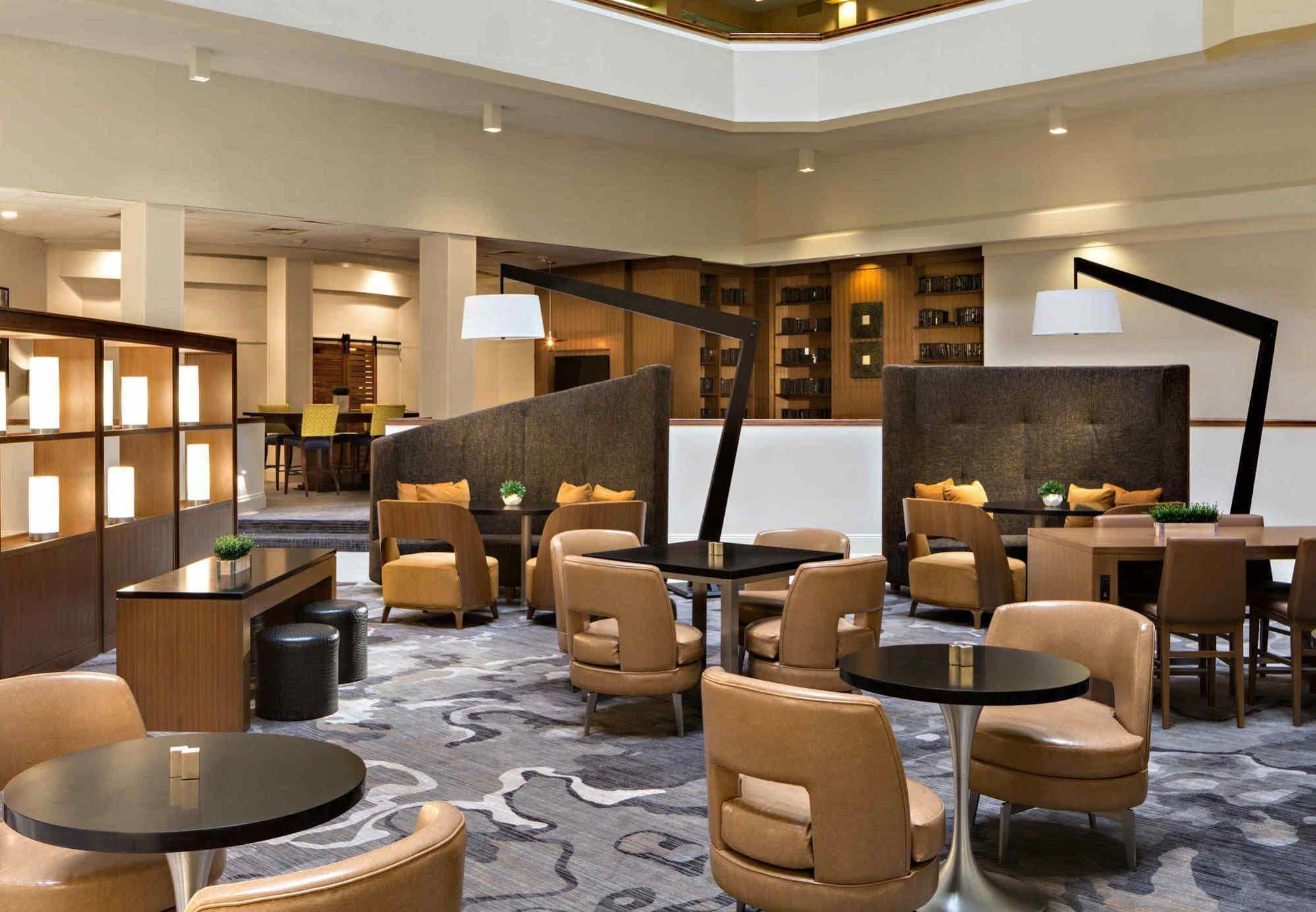 Houston Marriott South At Hobby Airport Hotel Exterior photo